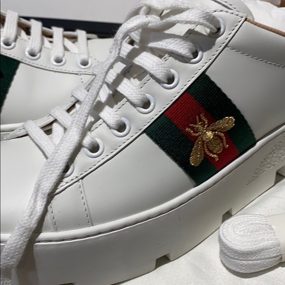 ❌Gucci like new sneakers (SOLD)🚫 - Picture 2 of 9